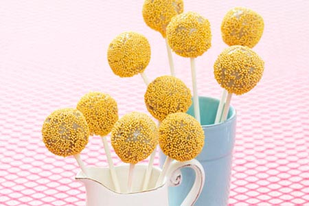 Cake pops med pepparkaka och vit choklad