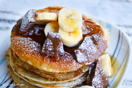 American Banana Pancakes